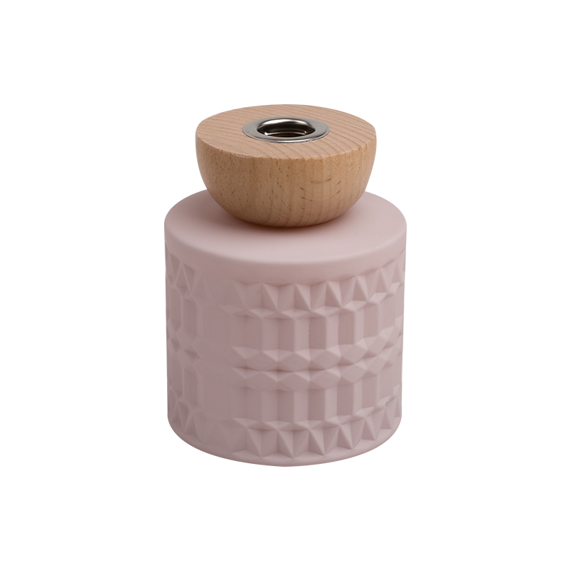 Geometrica mentis rosea odor hydria cum ligno cap